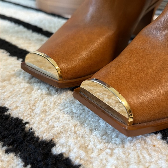 Stella McCartney Square Toe Genuine Leather Boot - Picture 13 of 13